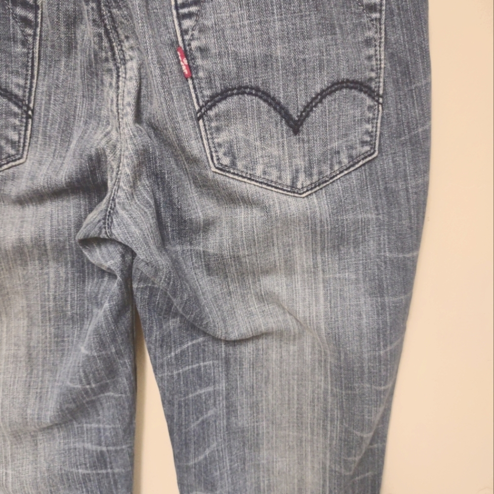 Levi's Blue Women's Dark Wash Straight Leg Denim Jeans Size 30W 32L - Picture 6 of 15